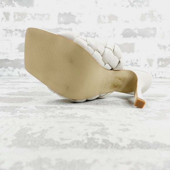 New Marc Fisher DAKINA White Leather SQUARE TOE SLIDE Sandals M946 - Picture 8 of 14